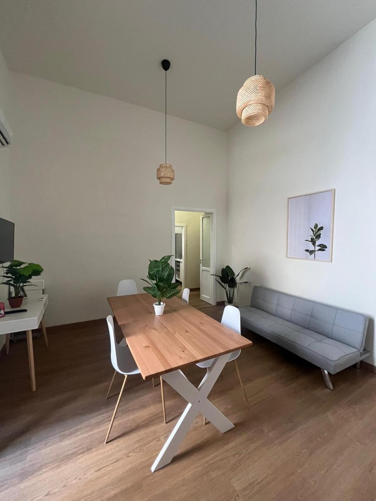 Cozy Historical Flat Apartment Naples